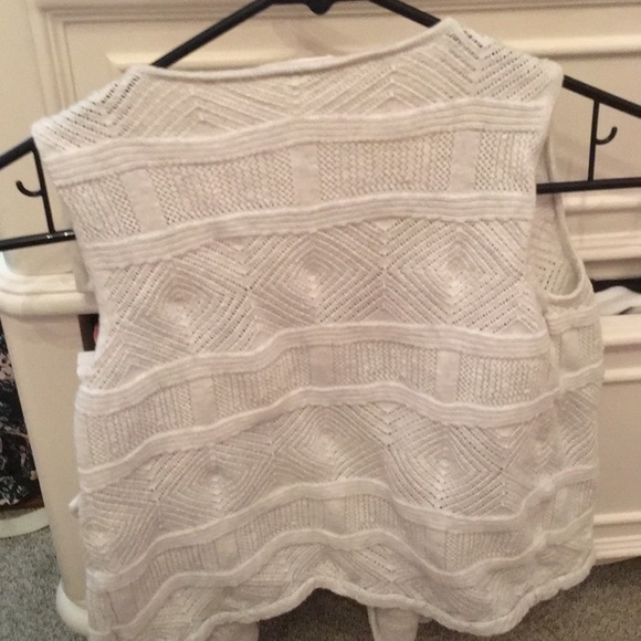 Sweater - Picture 3 of 3